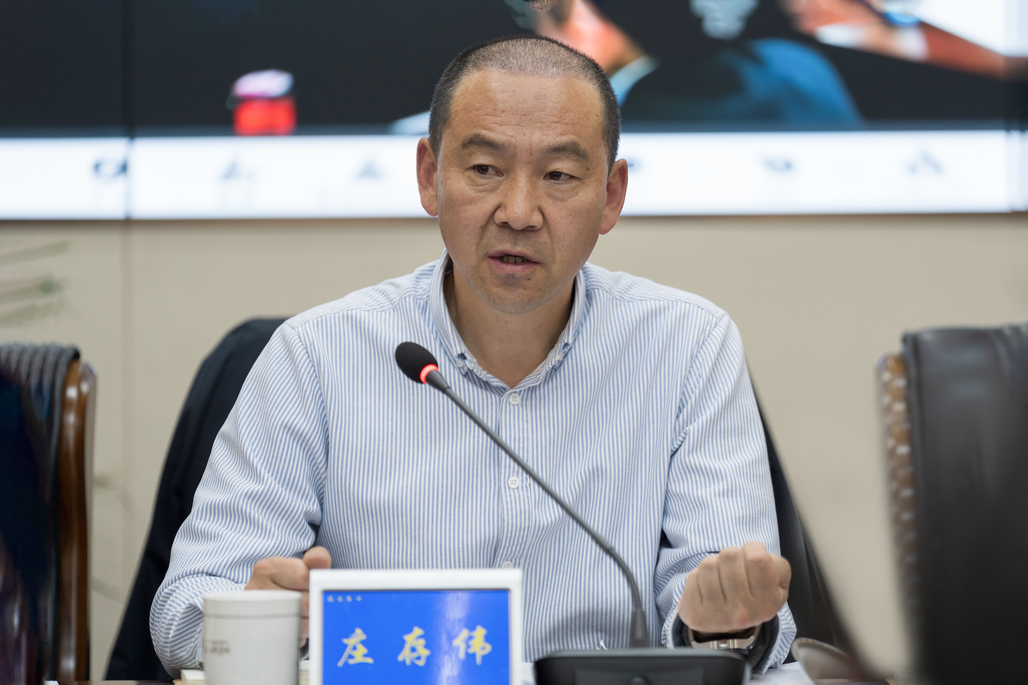 理论进建庄书记的副本.png